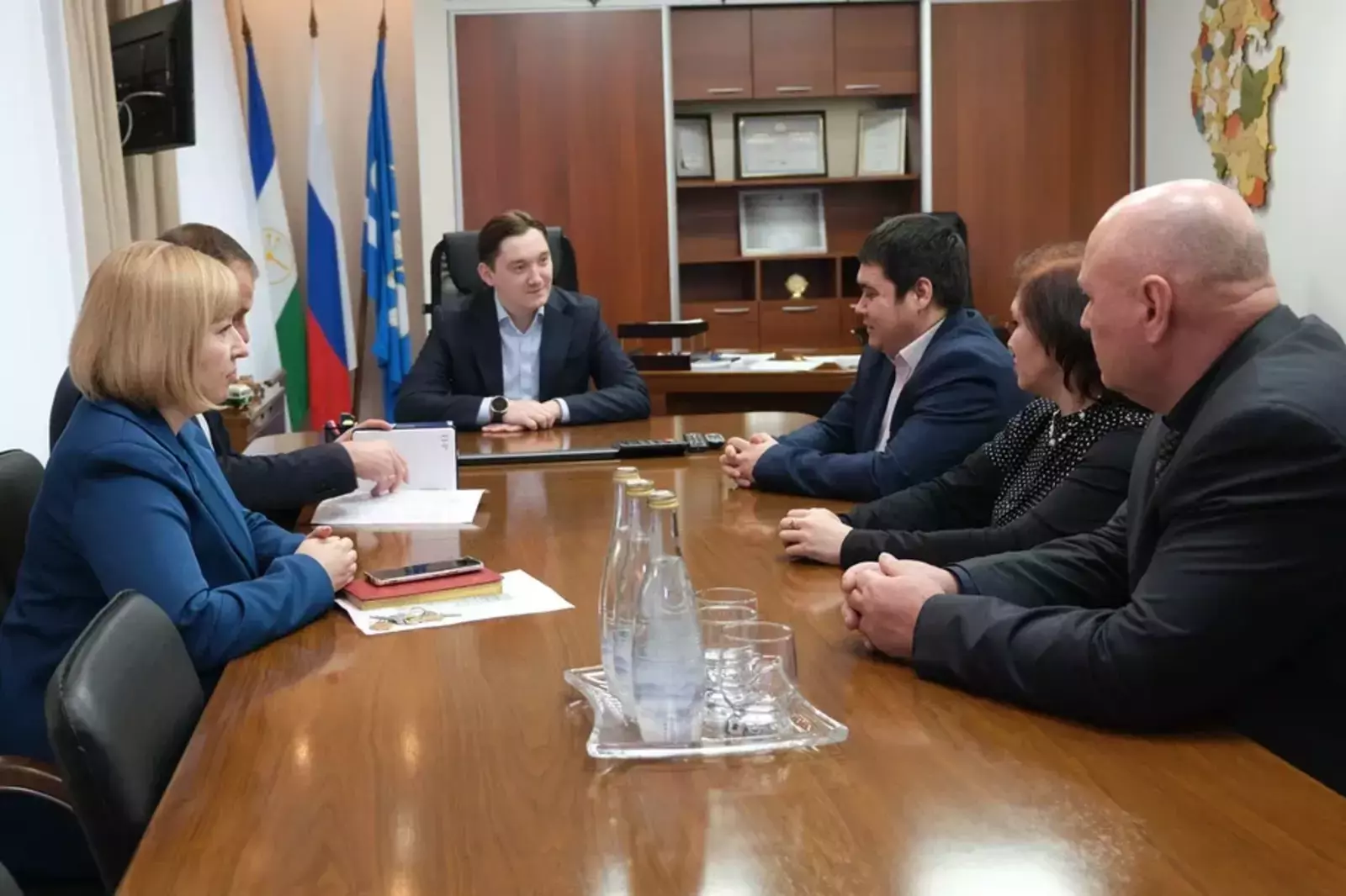 Мэр Стерлитамака выписал газеты семьям участников спецоперации