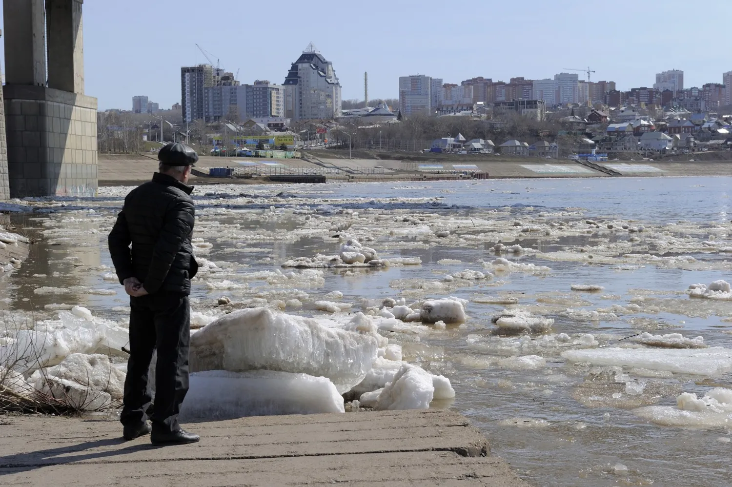 Альберт ЗАГИРОВ  Уровни воды в реках прогнозируются средние.