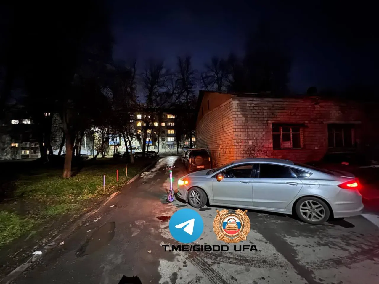 В Уфе водитель легковушки столкнулся со встречным электросамокатом