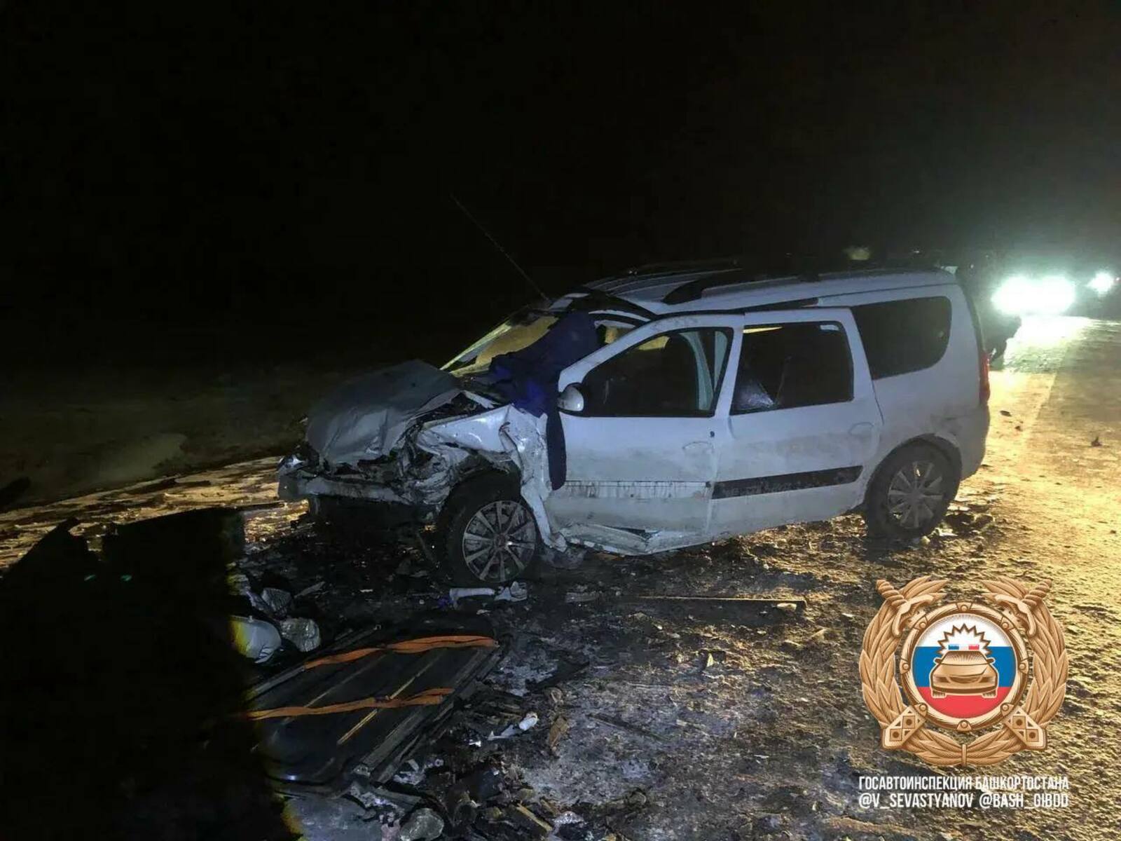 В Башкирии произошло массовое ДТП. Шесть человек отправлены в больницу