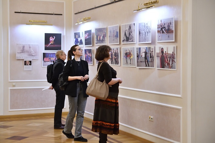 В Уфе открылась персональная выставка фотохудожника Александра Данилова