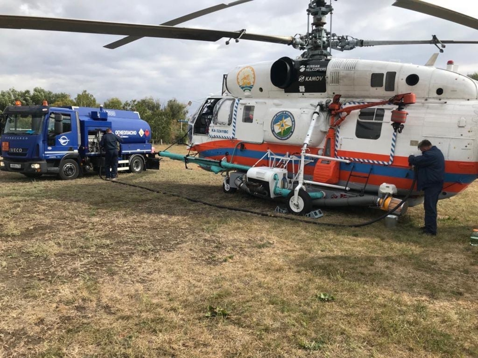 В Башкирии на вертолете инспектируют районы с высоким риском лесных пожаров