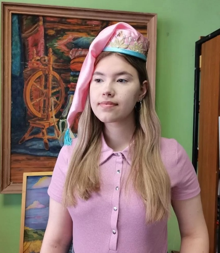 В Башкирии студенты и преподаватели колледжа надели национальные костюмы