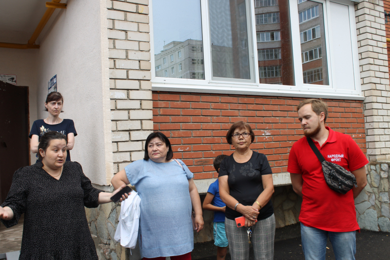 В Уфе начала протекать крыша, на ремонт которой потрачено 12 миллионов рублей