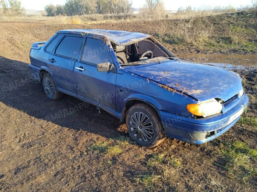 В Башкирии водитель «пятнашки»  погубил себя и пассажира в пруду