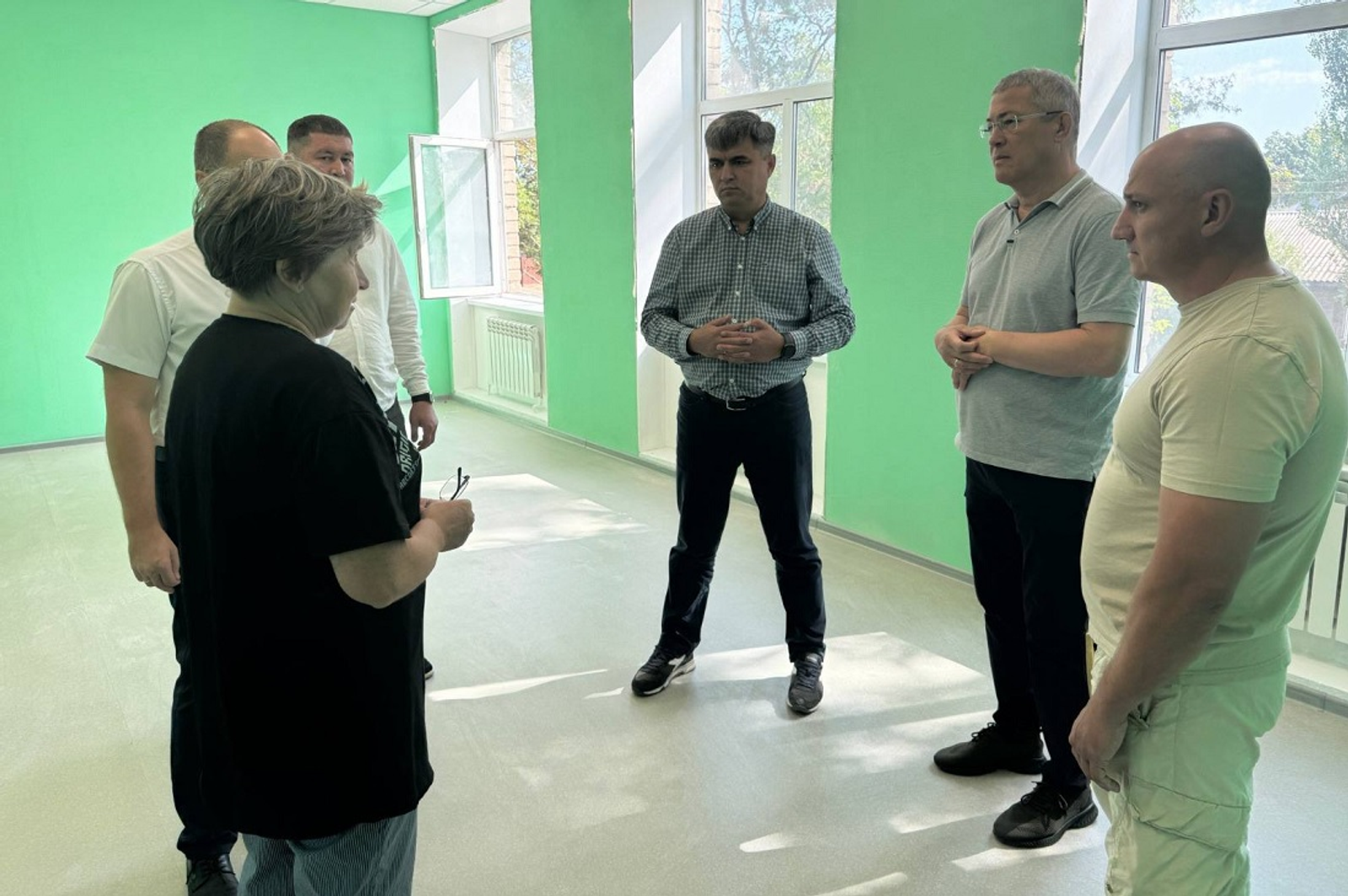 Башкирия поможет восстановить школу в Красном Луче