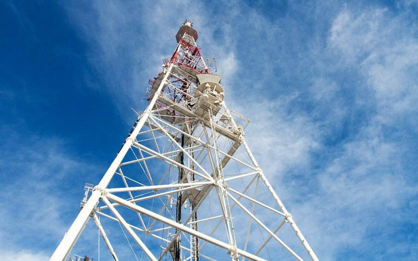 В Башкирии до конца года мобильной связью обеспечат 40 малых населённых пунктов