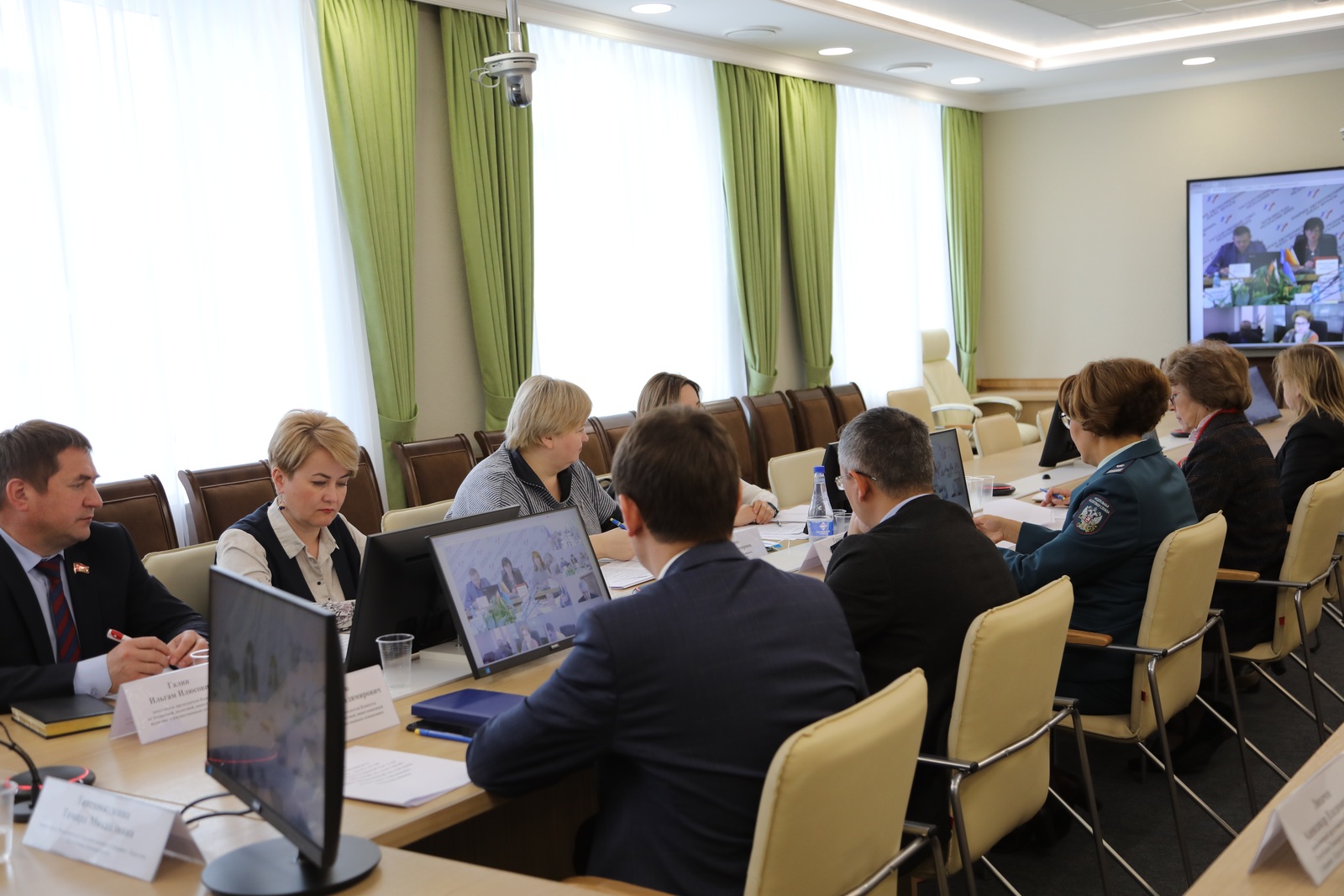 Парламентарии Башкирии и Крыма провели совместное заседание