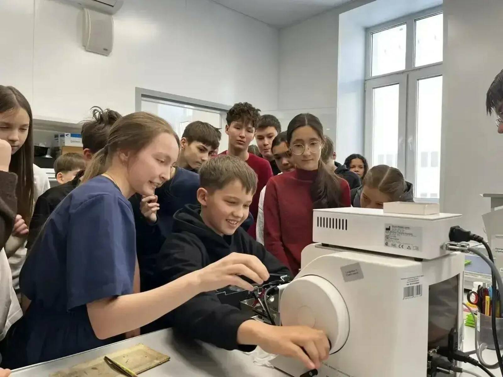 Семиклассники Уфы погрузились в мир высоких технологий на маршруте «Авиценна»