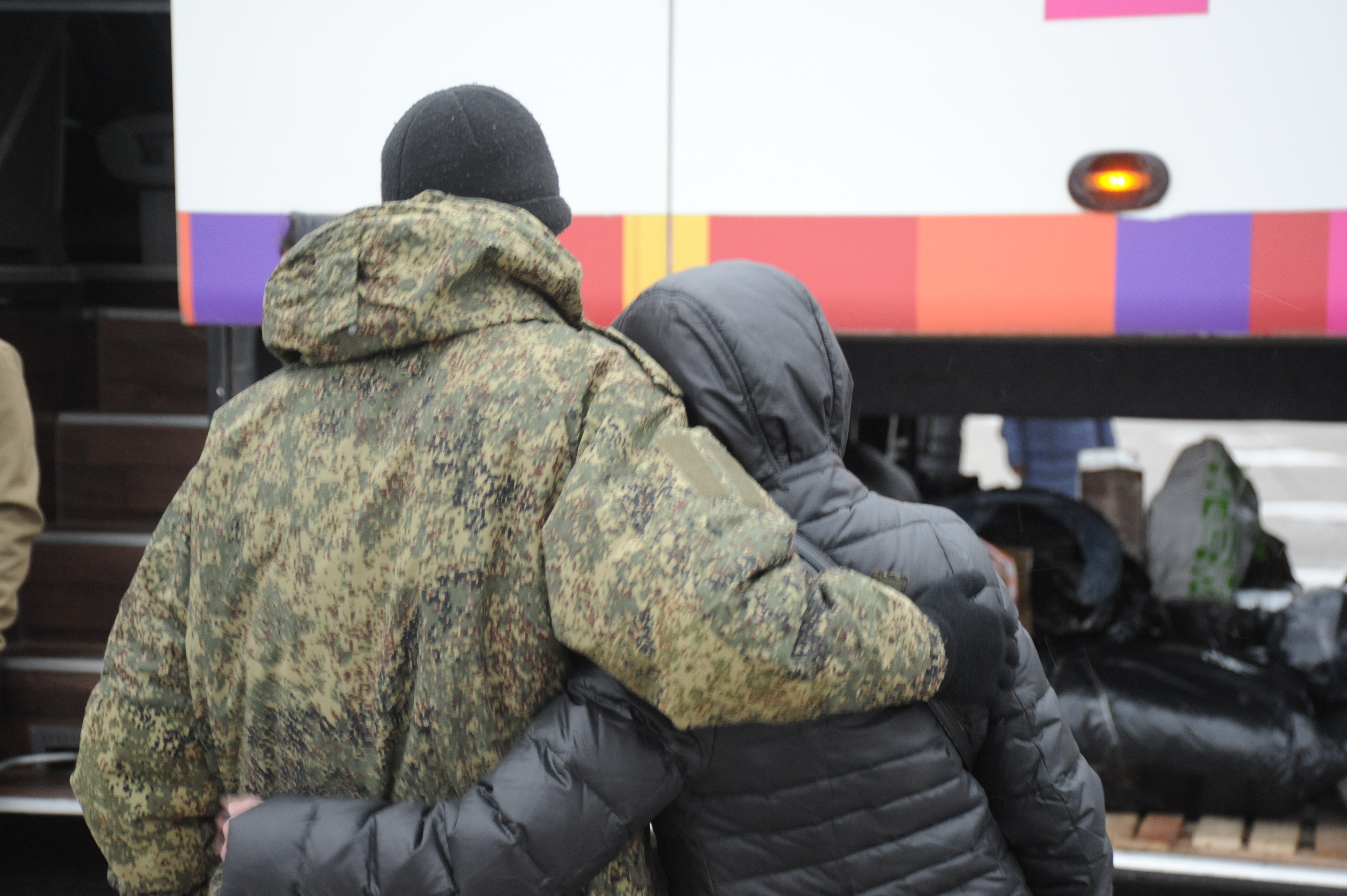 Из Уфы «за ленточку» отправились 90 бойцов