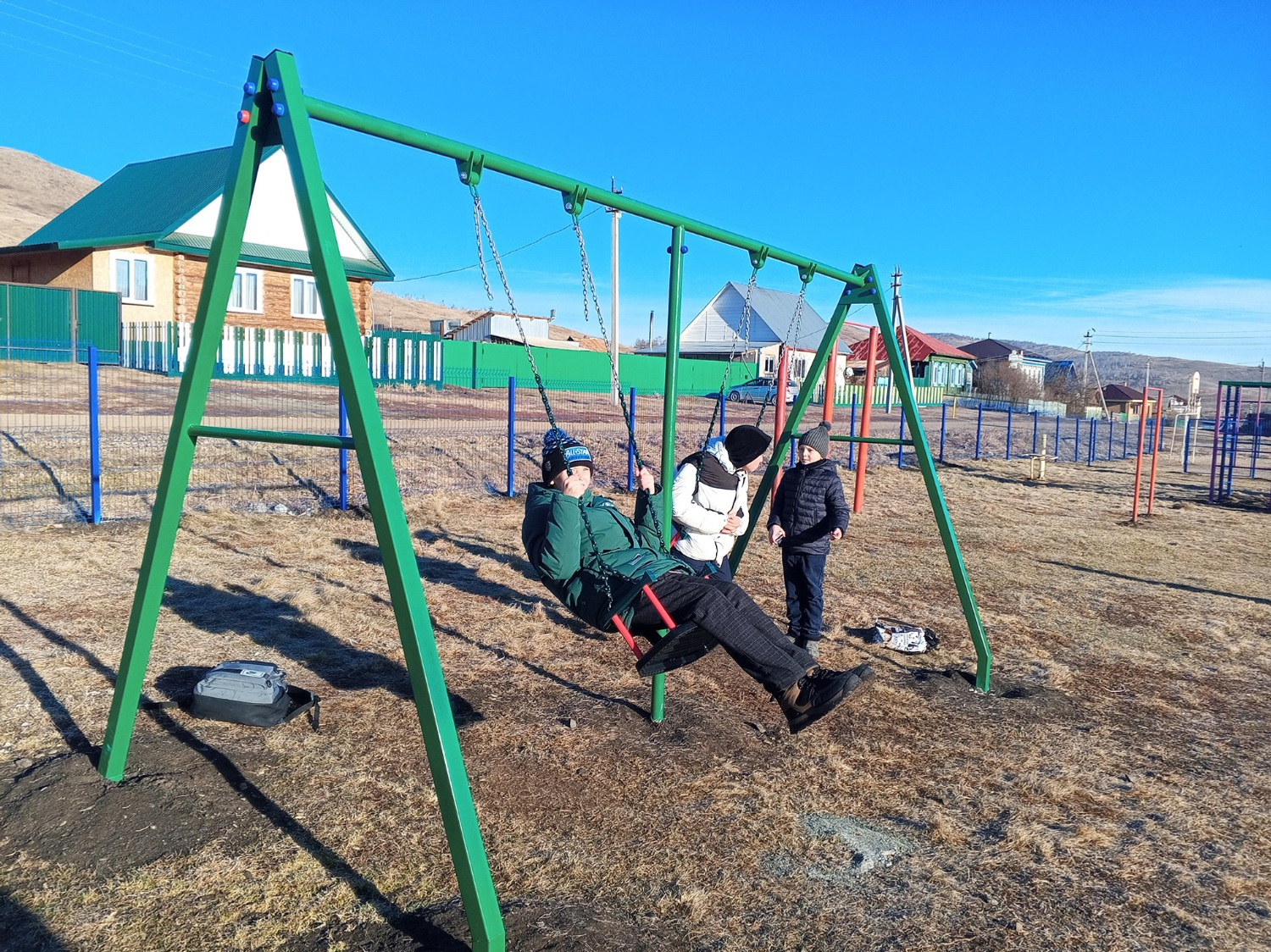 В реализации проекта принимали участие и спонсоры, и местные жители.