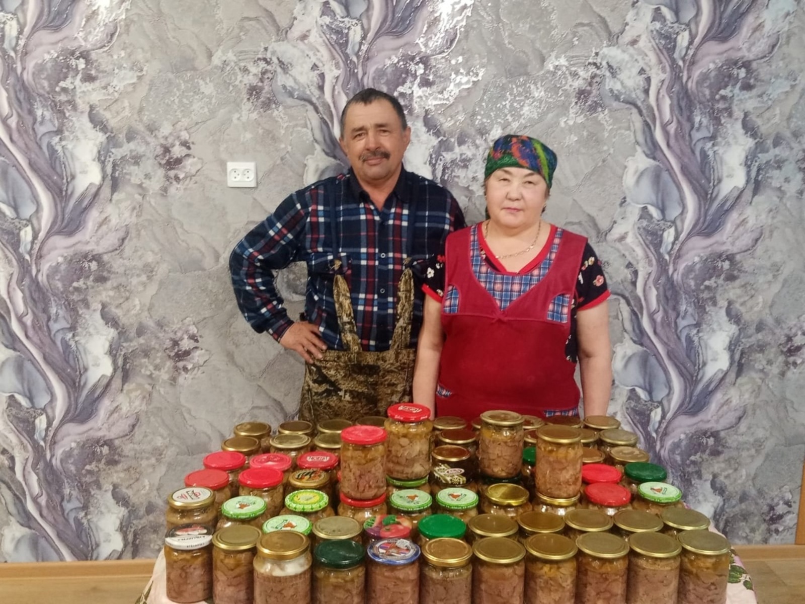 В Башкирии селяне заготовили тушёнку для бойцов СВО