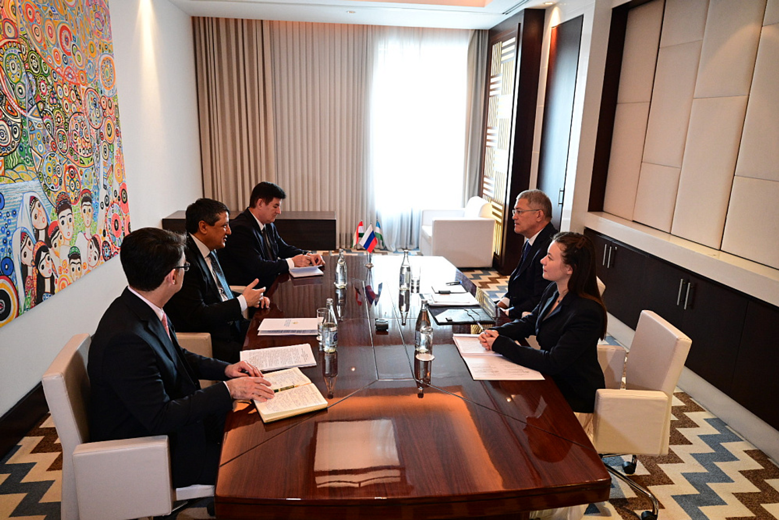 Радий Хабиров обсудил перспективы двустороннего взаимодействия с Таджикистаном