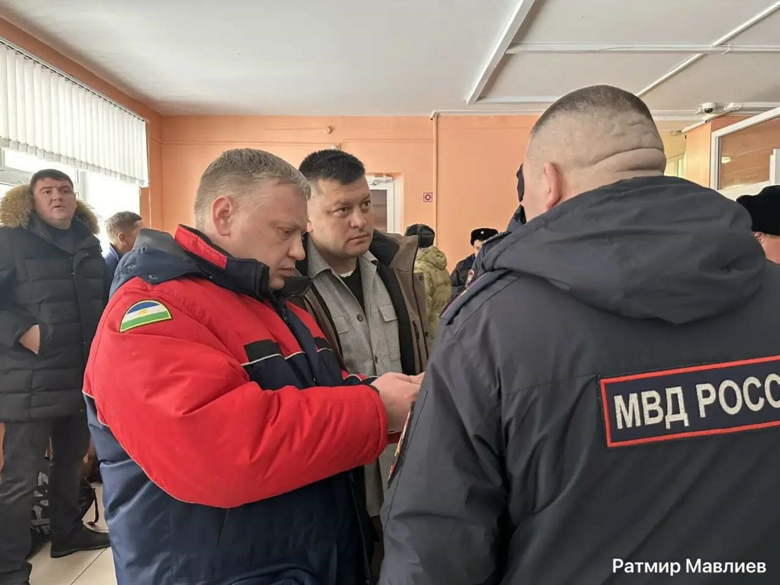 Ратмир Мавлиев: Работаем в гимназии № 16. Никто не пострадал