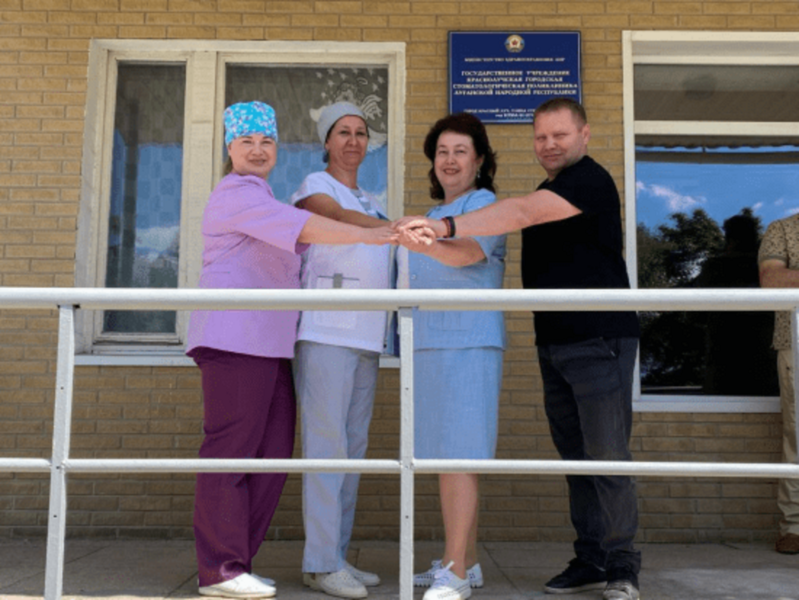 Стоматологи из Уфы лечат юных жителей сел Луганской народной республики