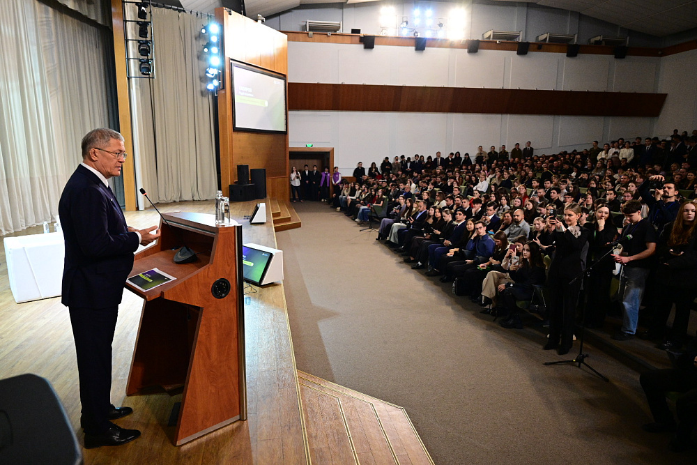 Радий Хабиров: Я – ваш старший партнёр