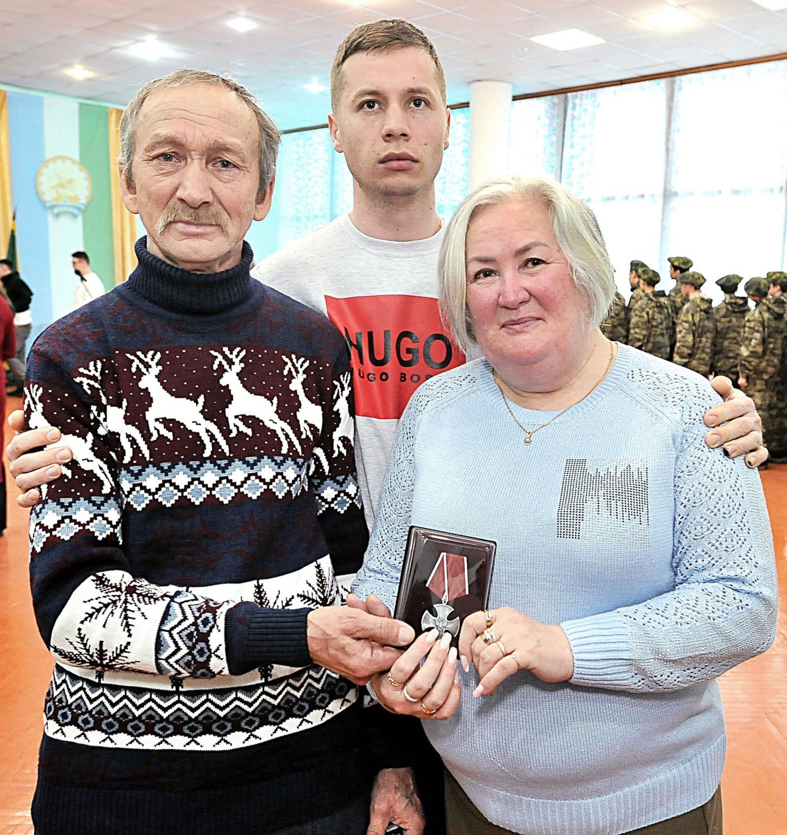 Раиль КАЛИМУЛЛИН  Назира Нажметдиновна с супругом Халилем Валеевичем и сыном Нилем.