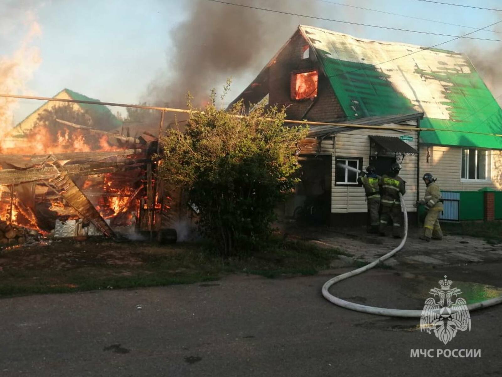 Крупный пожар в Башкирии. Сгорели два жилых дома