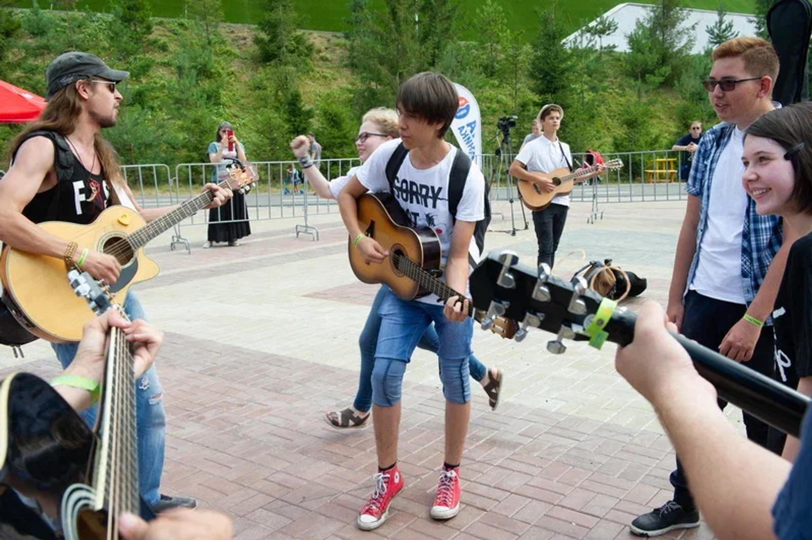 В Уфе на каникулах трудоустроят более 5 тысяч подростков