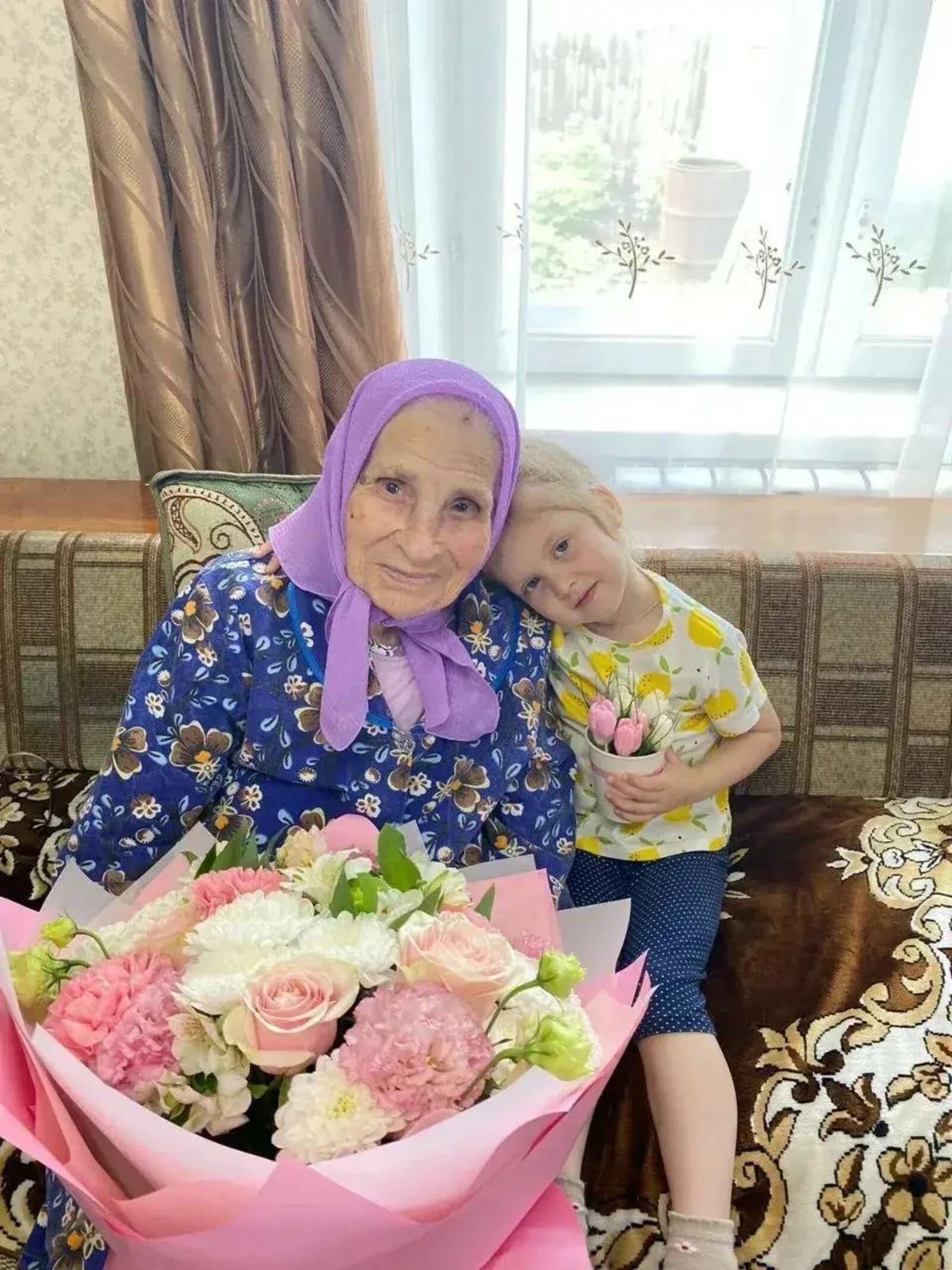 Радий Хабиров написал подробно о 99-летней женщине, которую упомянул в Послании