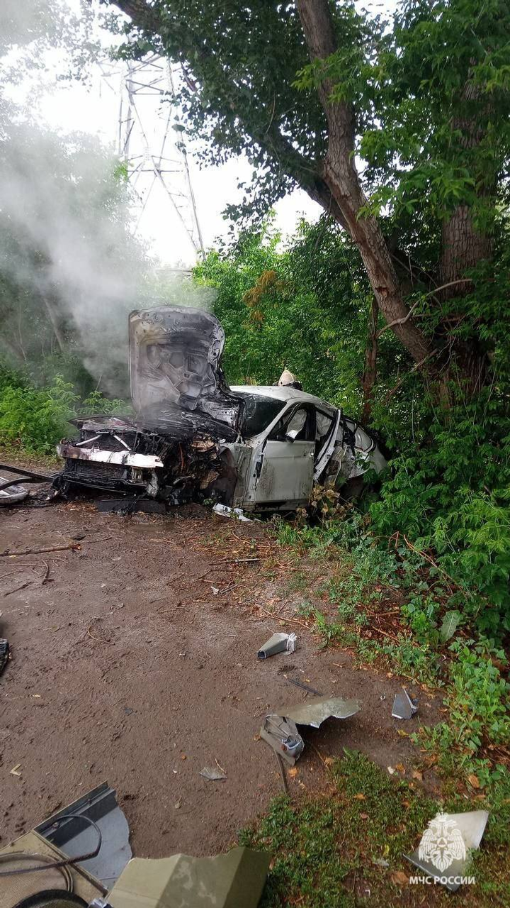 В Уфе в ДТП погиб пассажир BMW. Госпитализированы четыре человека