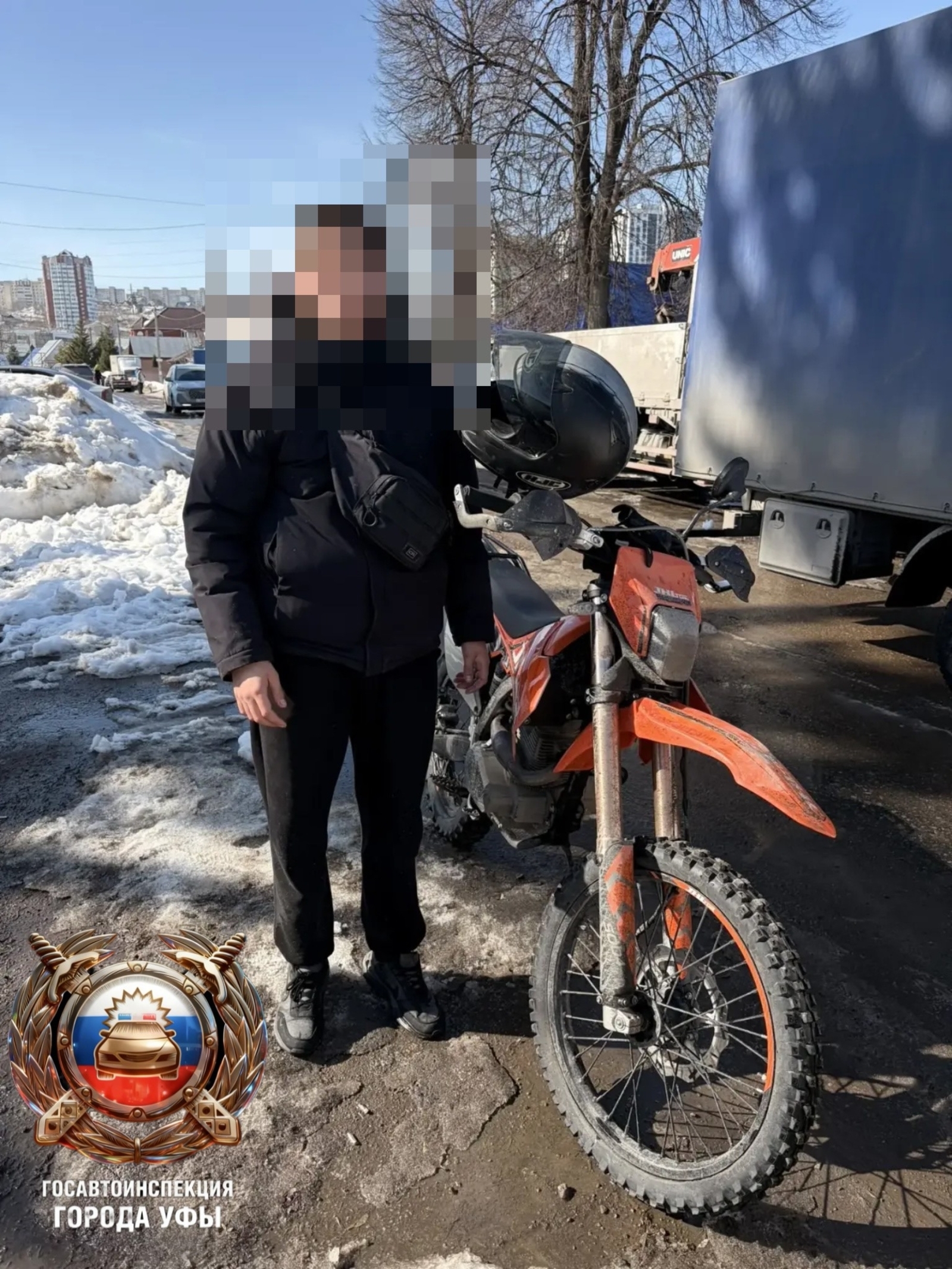 В Уфе задержали водителя внедорожного мотоцикла без прав