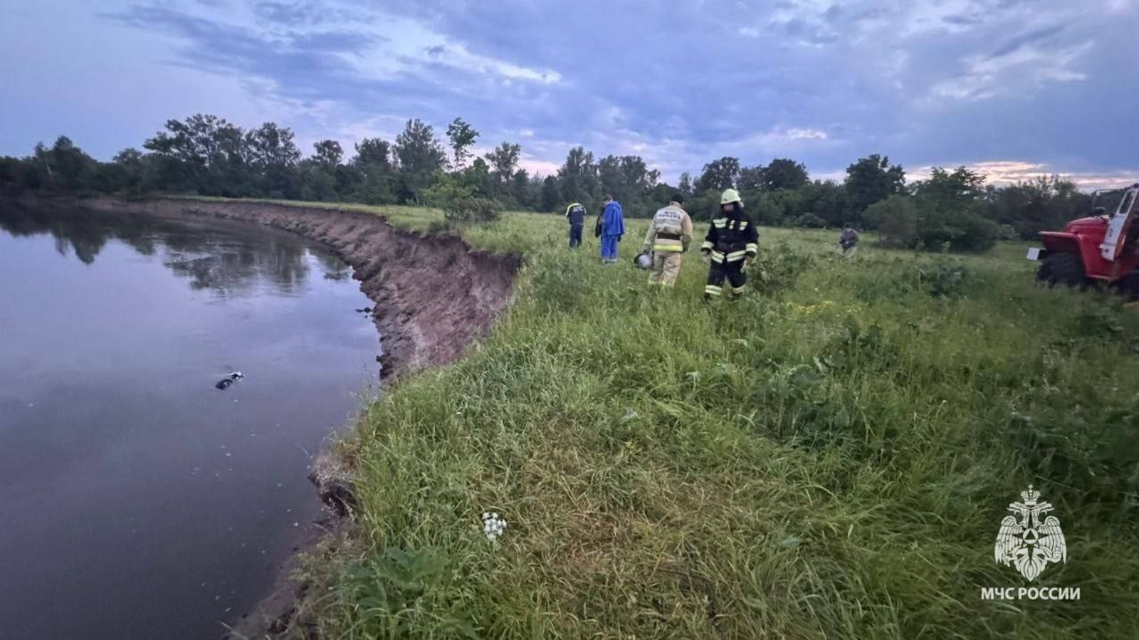 В Башкирии легковой автомобиль упал в реку, водитель погиб