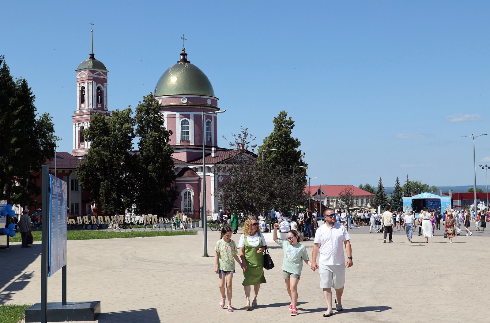 Александр ДАНИЛОВ  Преобразование площади Бирска перезагрузило культурную жизнь города.