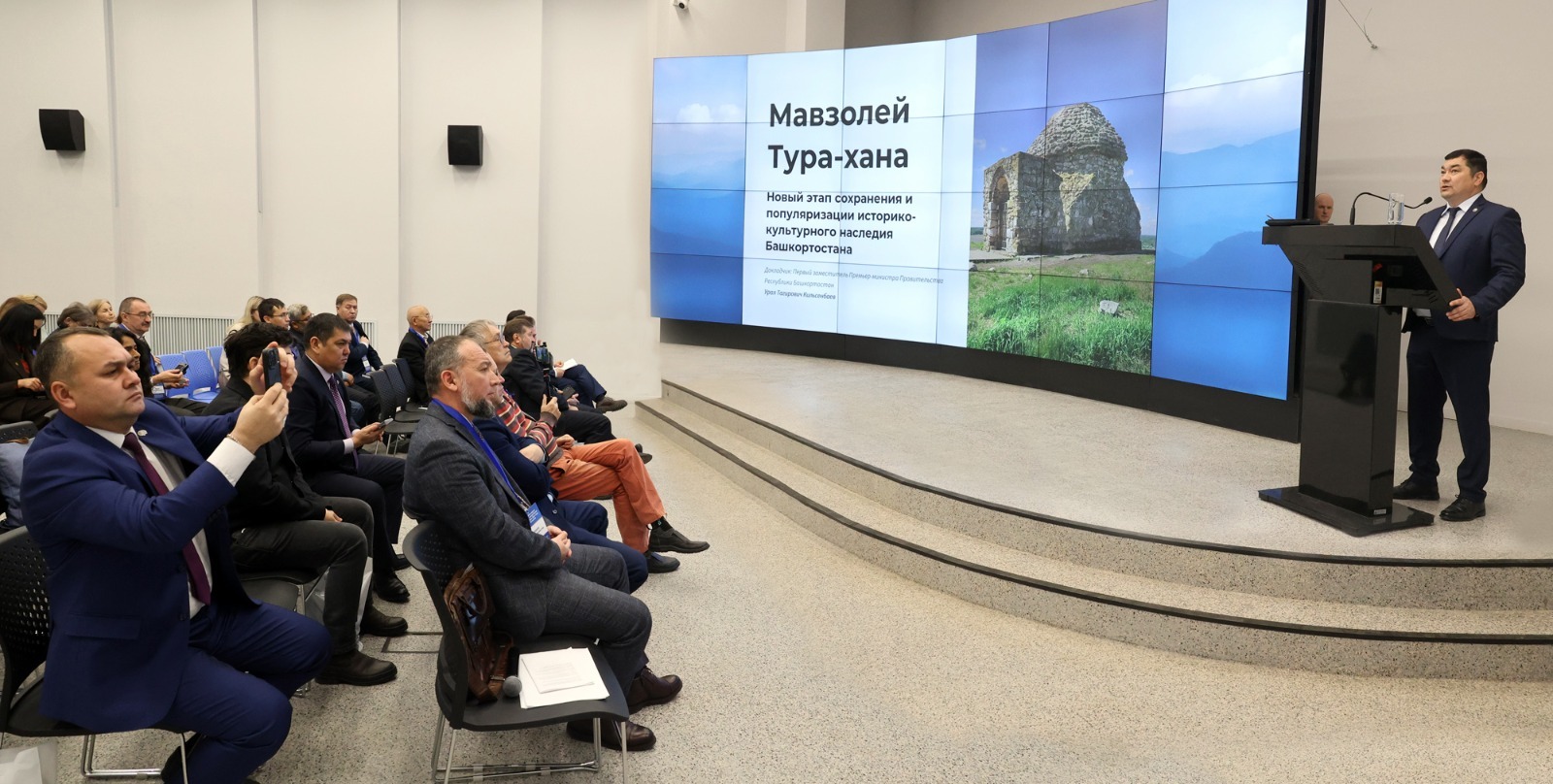 Александр ДАНИЛОВ