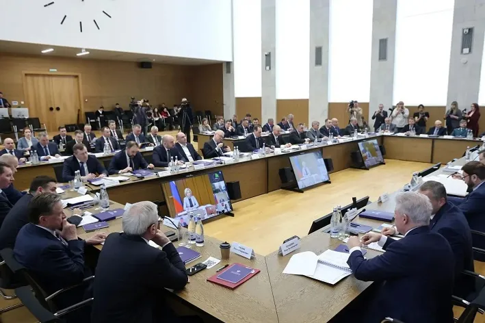 Радий Хабиров рассказал о демографической политике Башкирии на селе