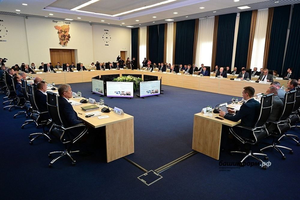 О чём говорил Радий Хабиров на заседании Совета ПФО