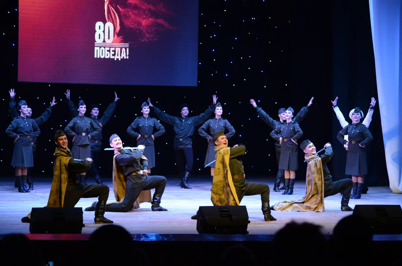 Ансамбль народного танца имени Файзи Гаскарова вернулся с гастролей по Запорожью