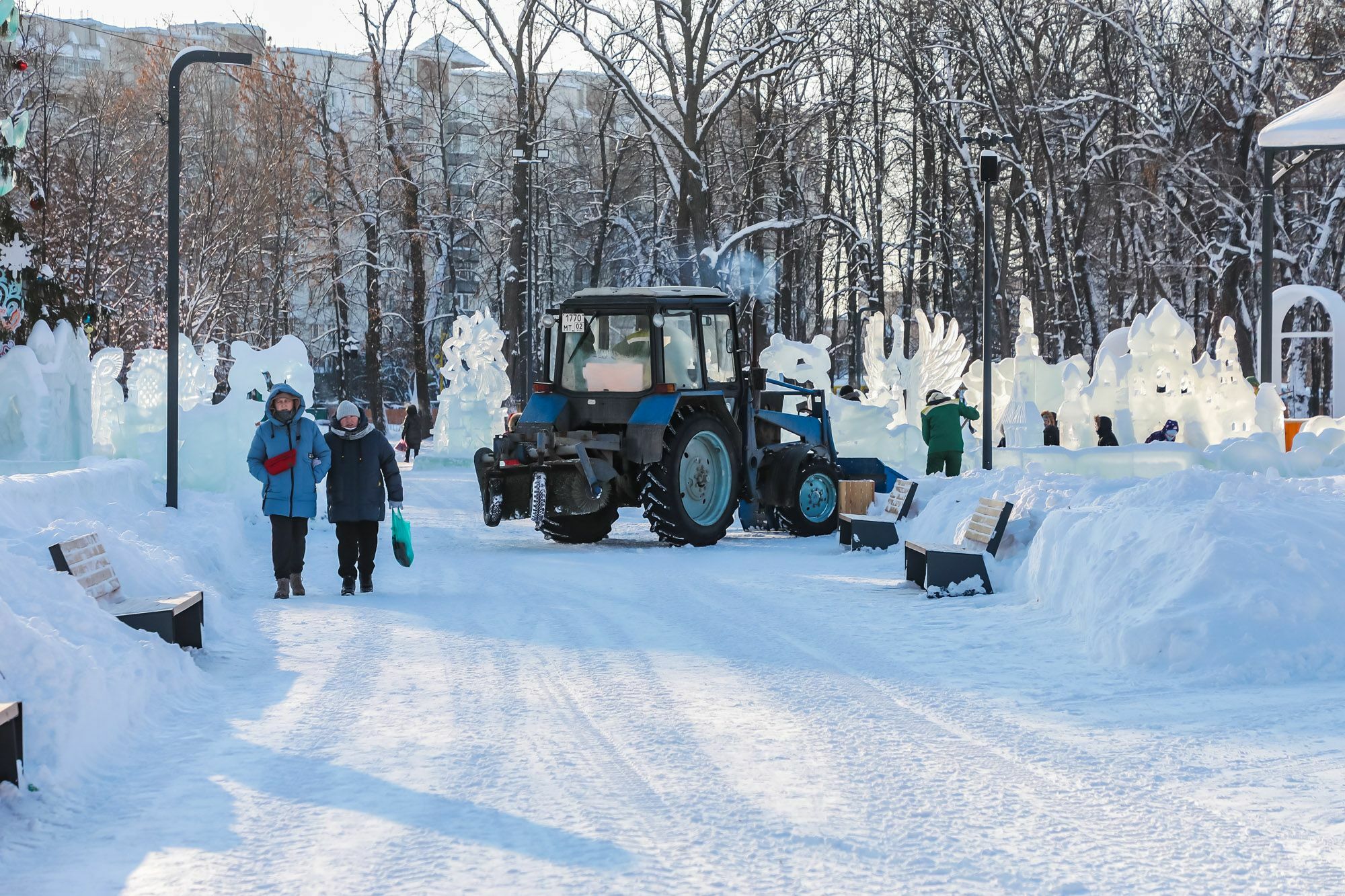 В Уфе убрали более 24 тысяч кубометров снега