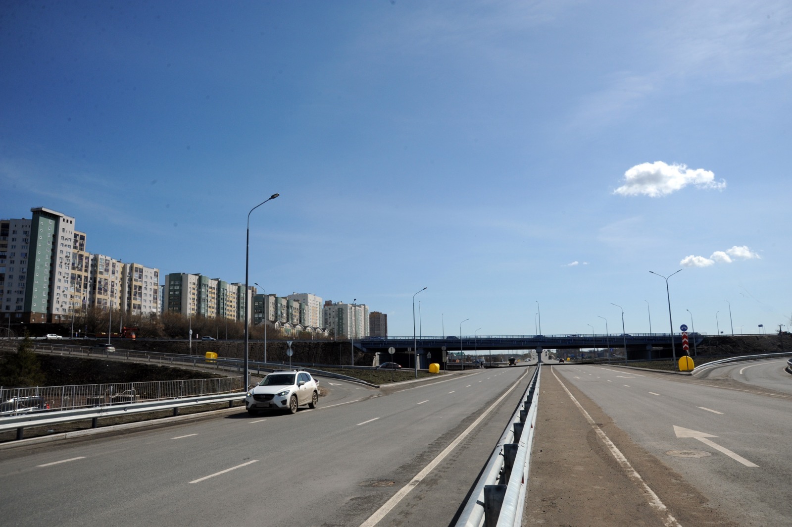 Ринат РАЗАПОВ  Ключевой фактор экономической активности — развитая дорожно-транспортная логистика. На улучшение ее состояния из Дорожного фонда в прошлом году направили более 31 млрд рублей.