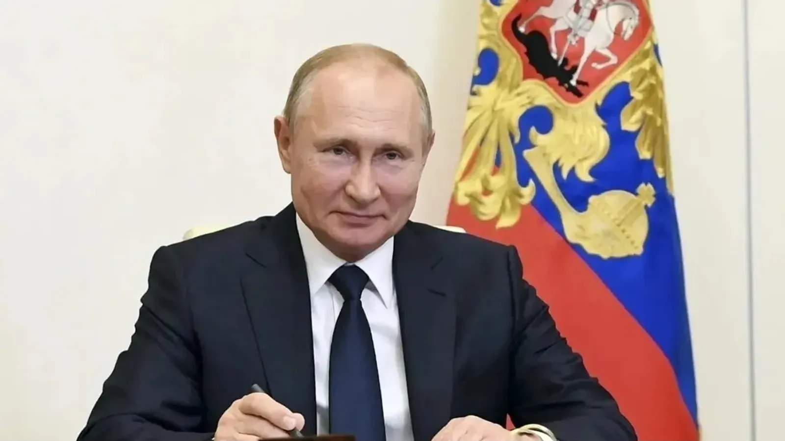 Владимир Путин отметил жителей Башкирии государственными наградами