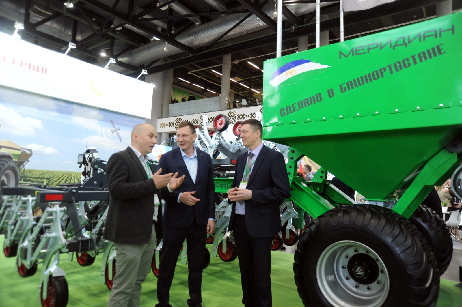 Ринат РАЗАПОВ  Разработчики посевного комплекса уверены, что он будет успешно работать на полях республики.