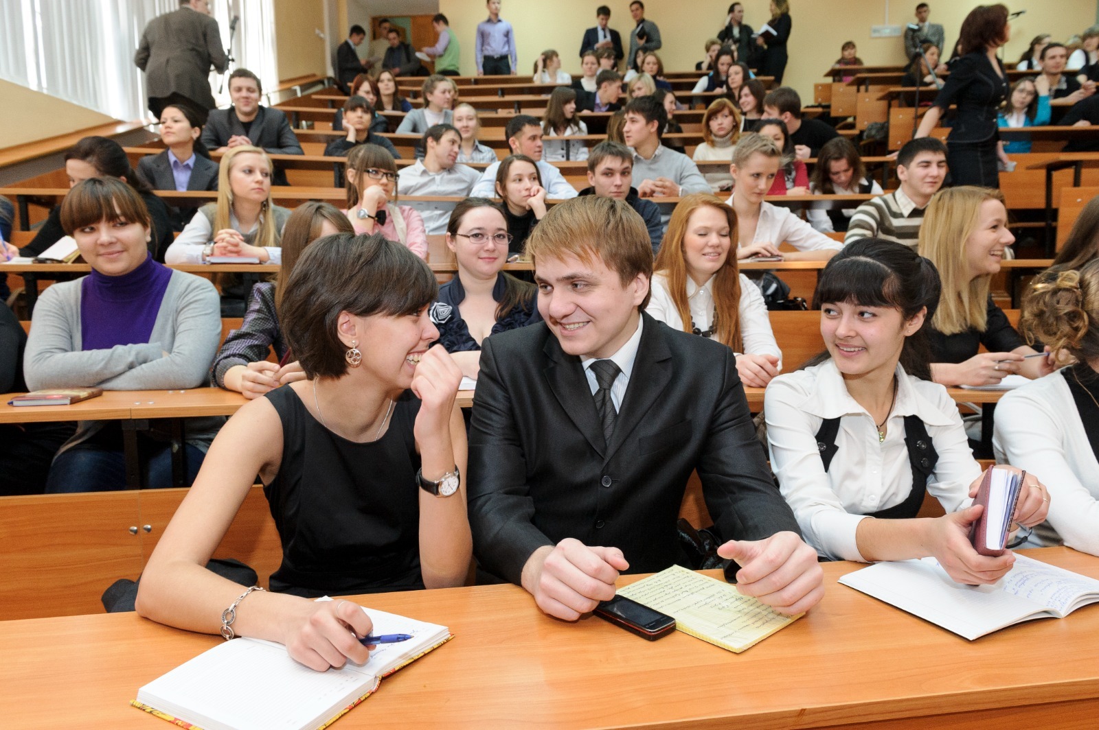 Альберт ЗАГИРОВ  Радий Хабиров поручил правительству и парламенту встречаться со студентами из Башкирии в Москве и Санкт-Петербурге