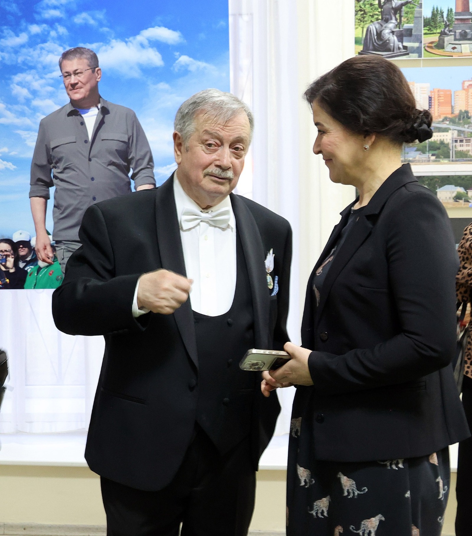 Александр ДАНИЛОВ  Вячеслав Стрижевский и министр культуры РБ Амина Шафикова.