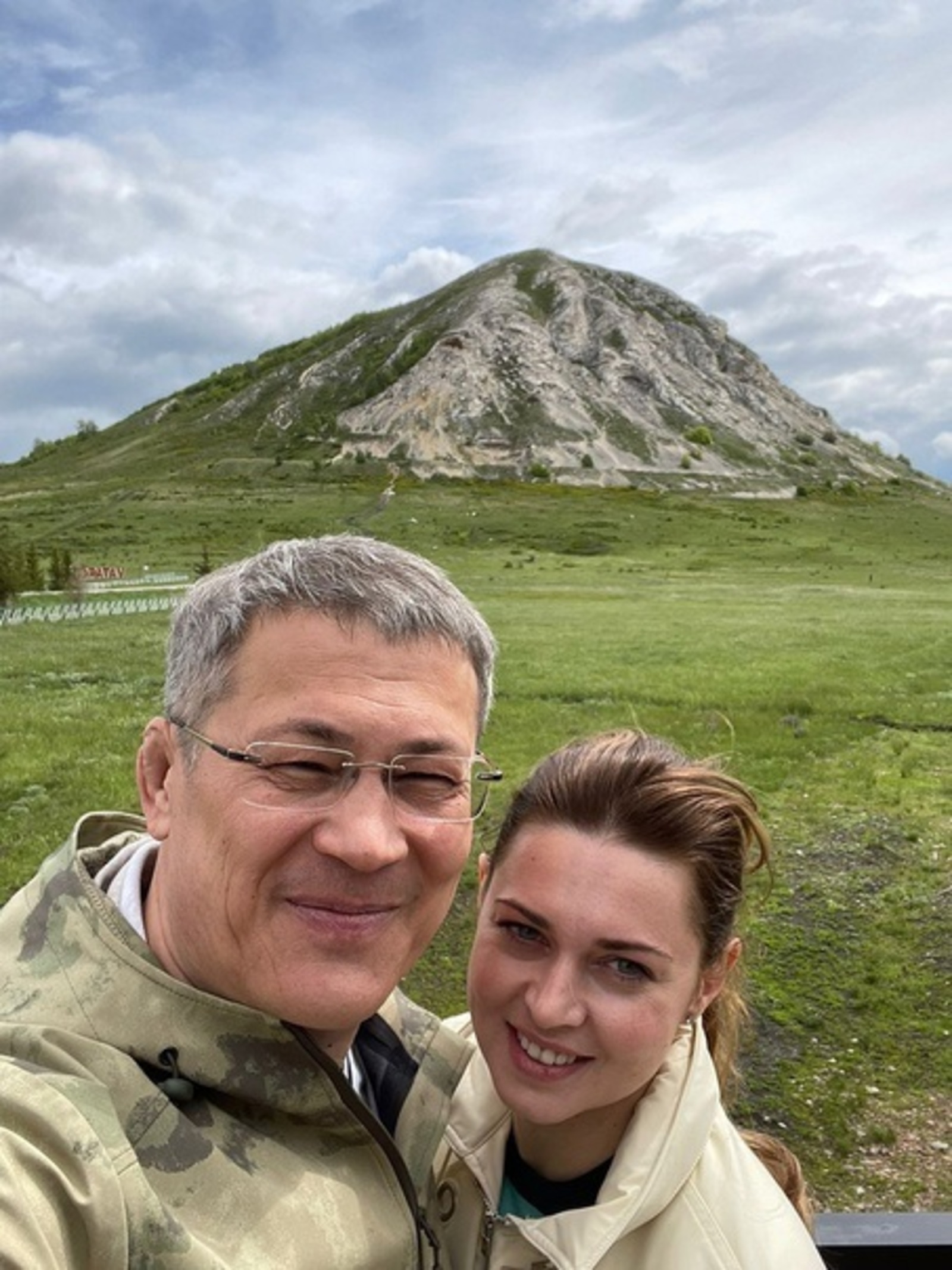 Радий Хабиров провёл выходной в геопарке «Торатау»