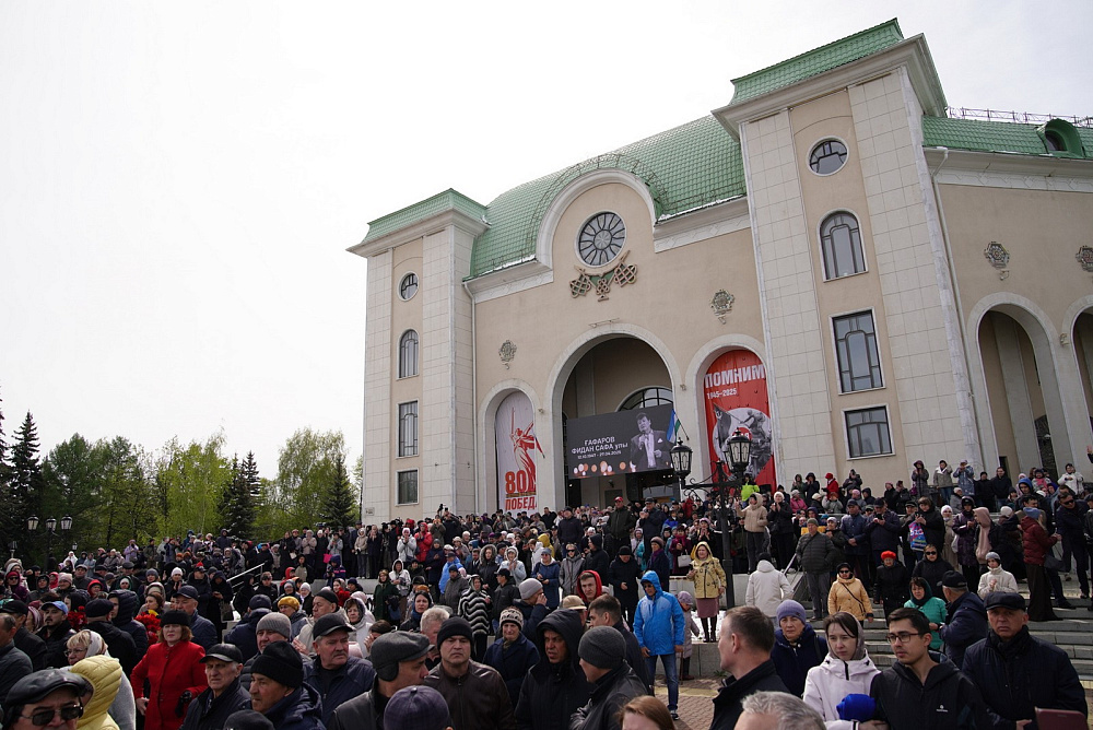 Глава Башкирии принял участие в церемонии прощания с Фиданом Гафаровым