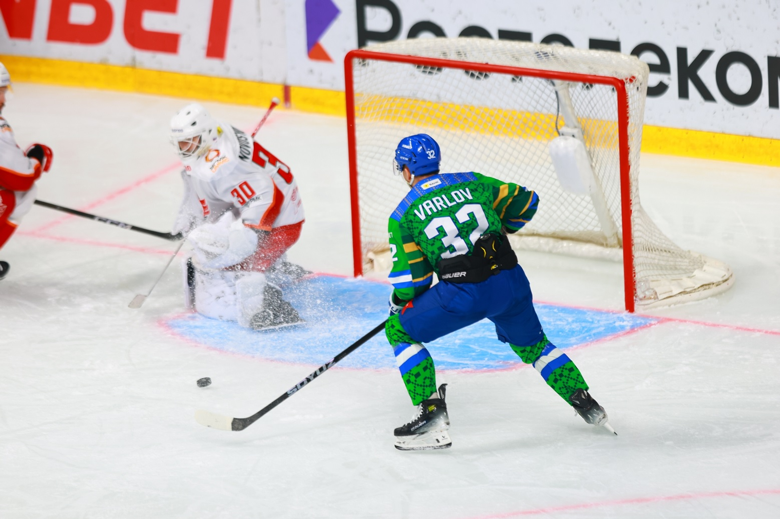 «Салават Юлаев» одержал победу над «Автомобилистом»