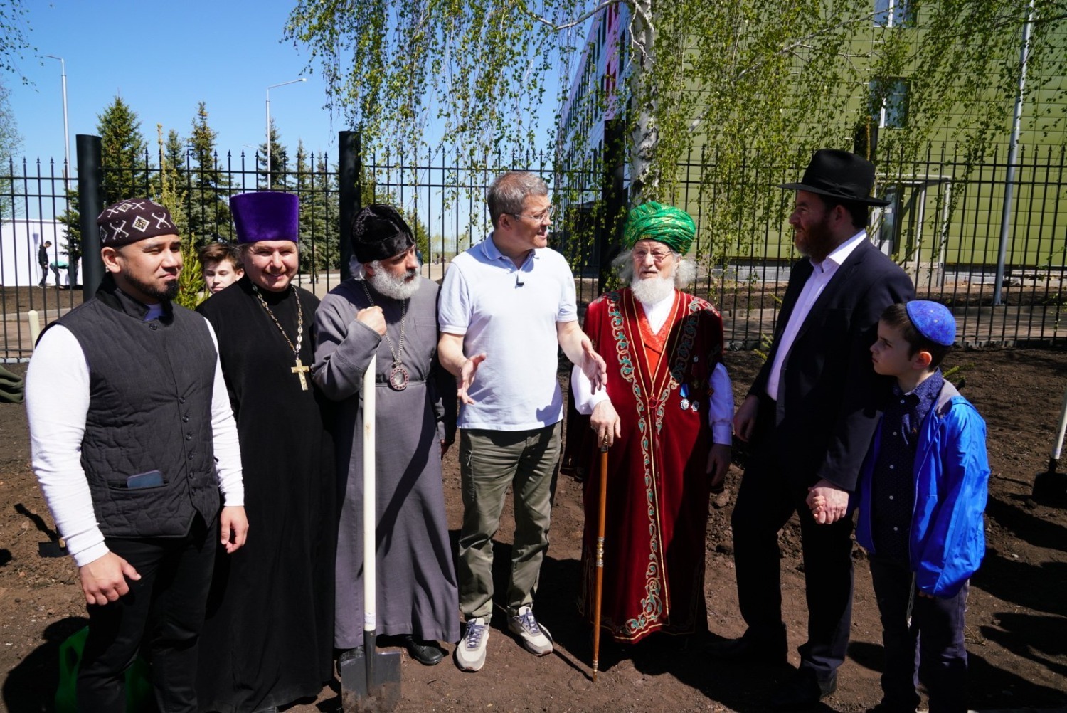 Андрей Назаров принял участие в акции «Сад памяти»