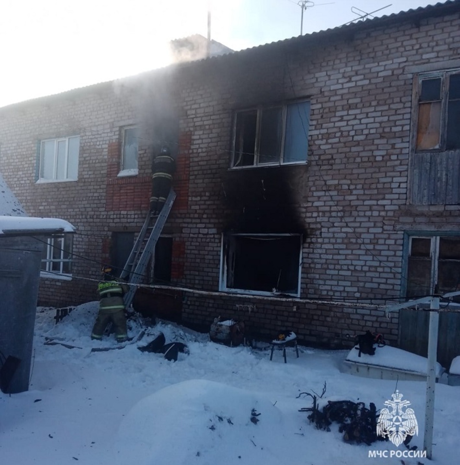 В Башкирии пожилая пара погибла при пожаре в квартире
