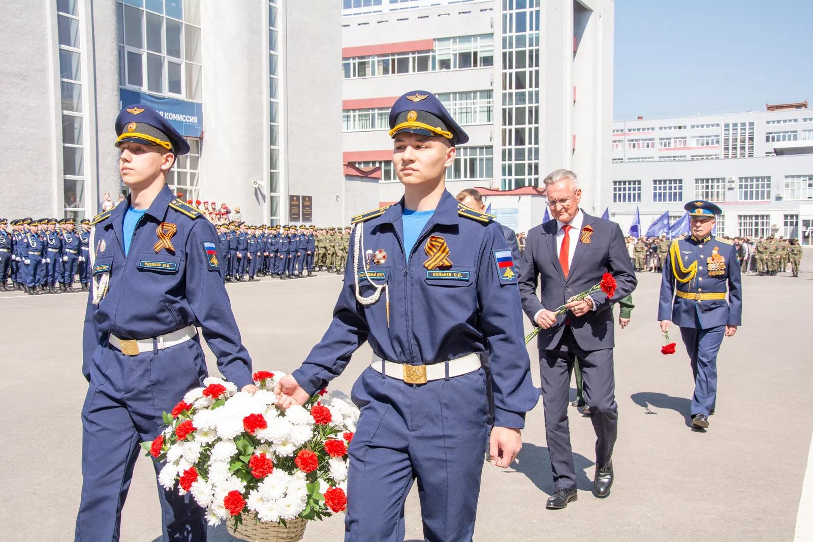 Под крылом МиГа: В Уфимском университете отметили 81-ю годовщину Великой Победы