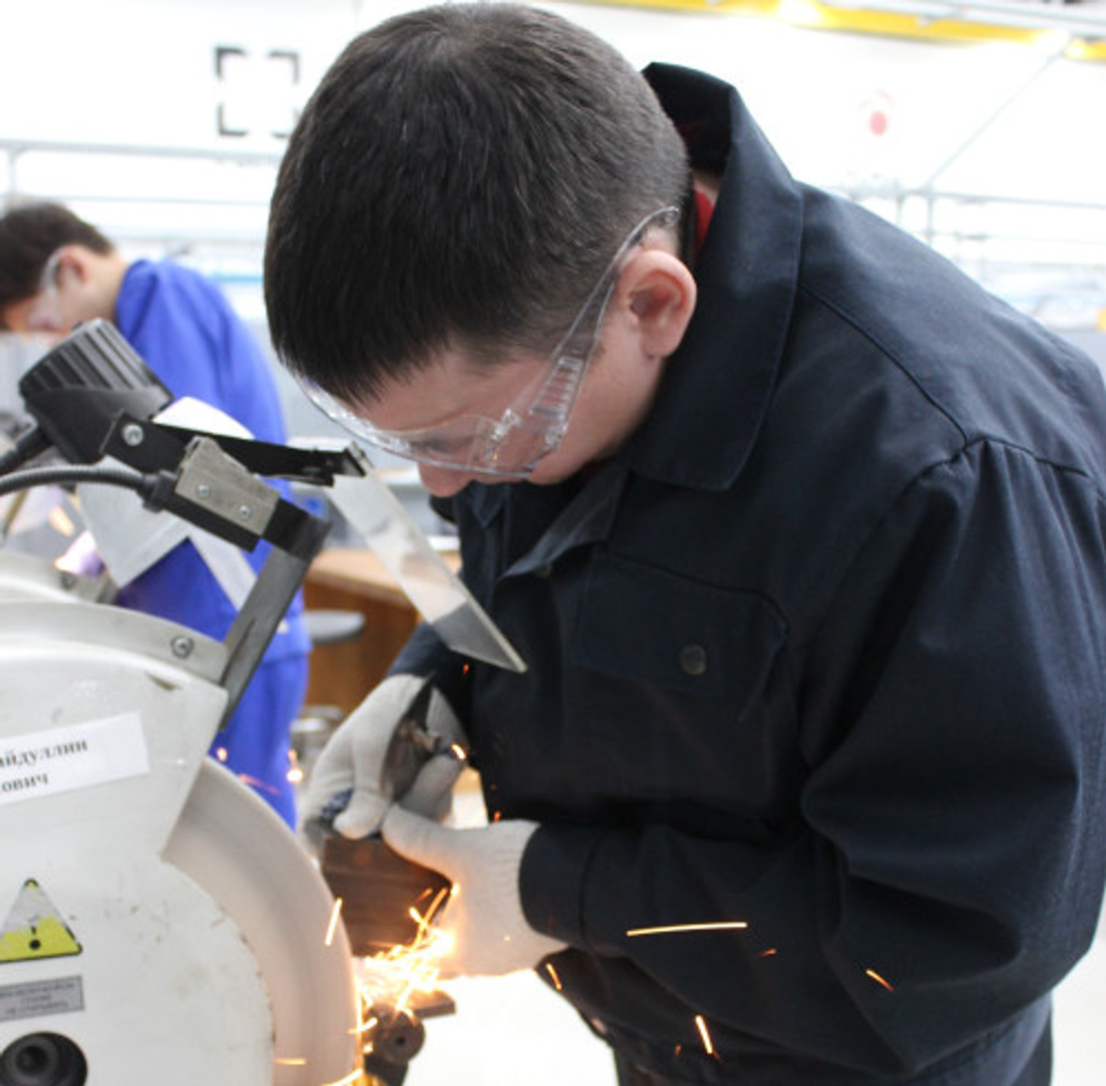 В Башкирии работодатели переобучат почти 3 тысяч сотрудников