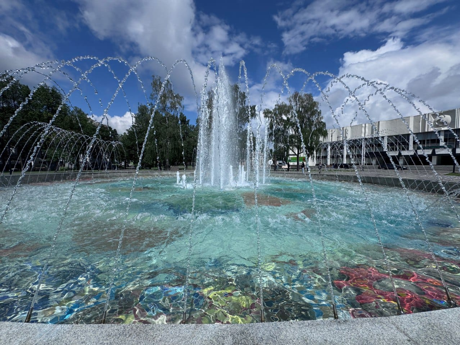 В Уфе отложили запуск фонтана в сквере Ильича для облицовки смальтой