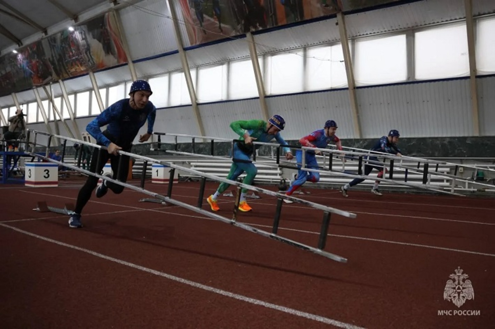 В Уфе стартовали Всероссийские соревнования по пожарно-спасательному спорту