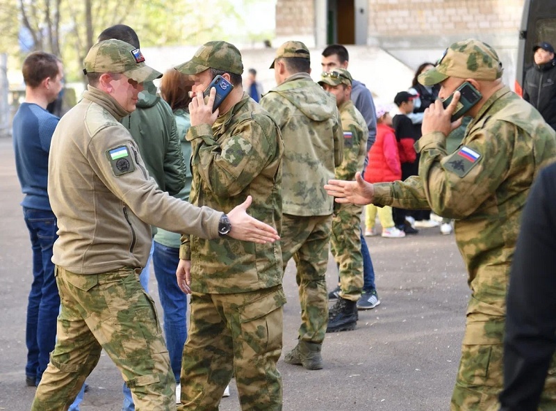 Воины батальона имени Доставалова после отпуска отправились из Уфы в зону СВО