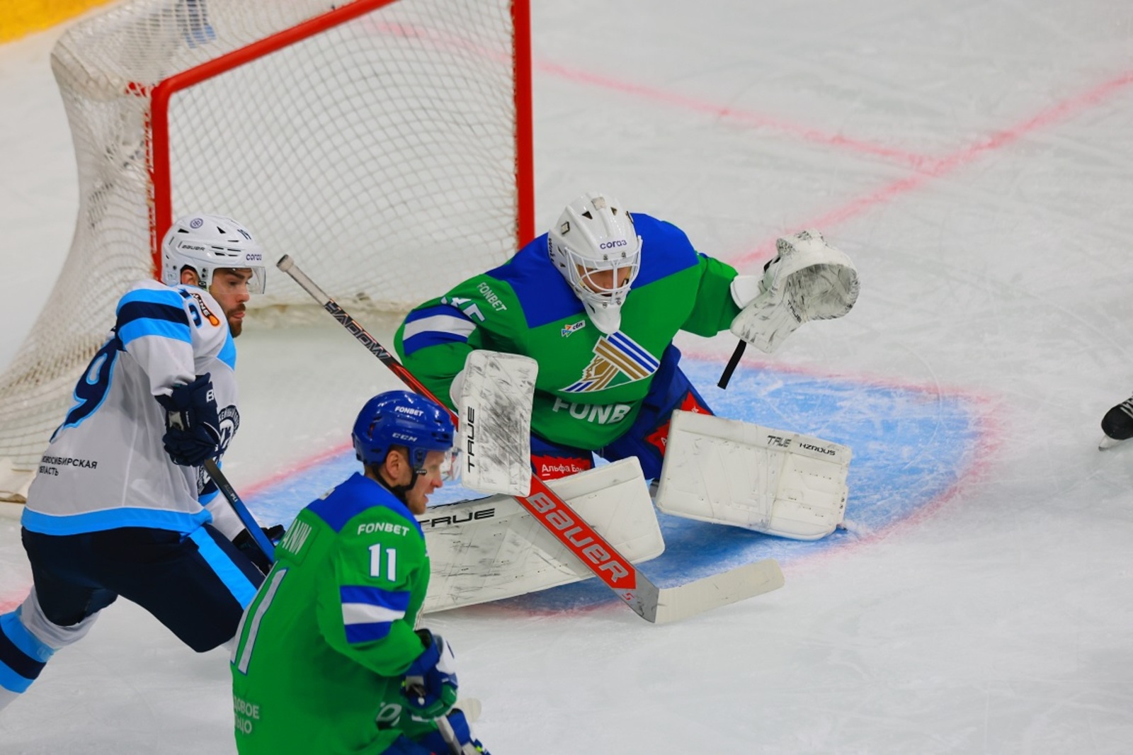 «Салават Юлаев» в овертайме победил «Сибирь»