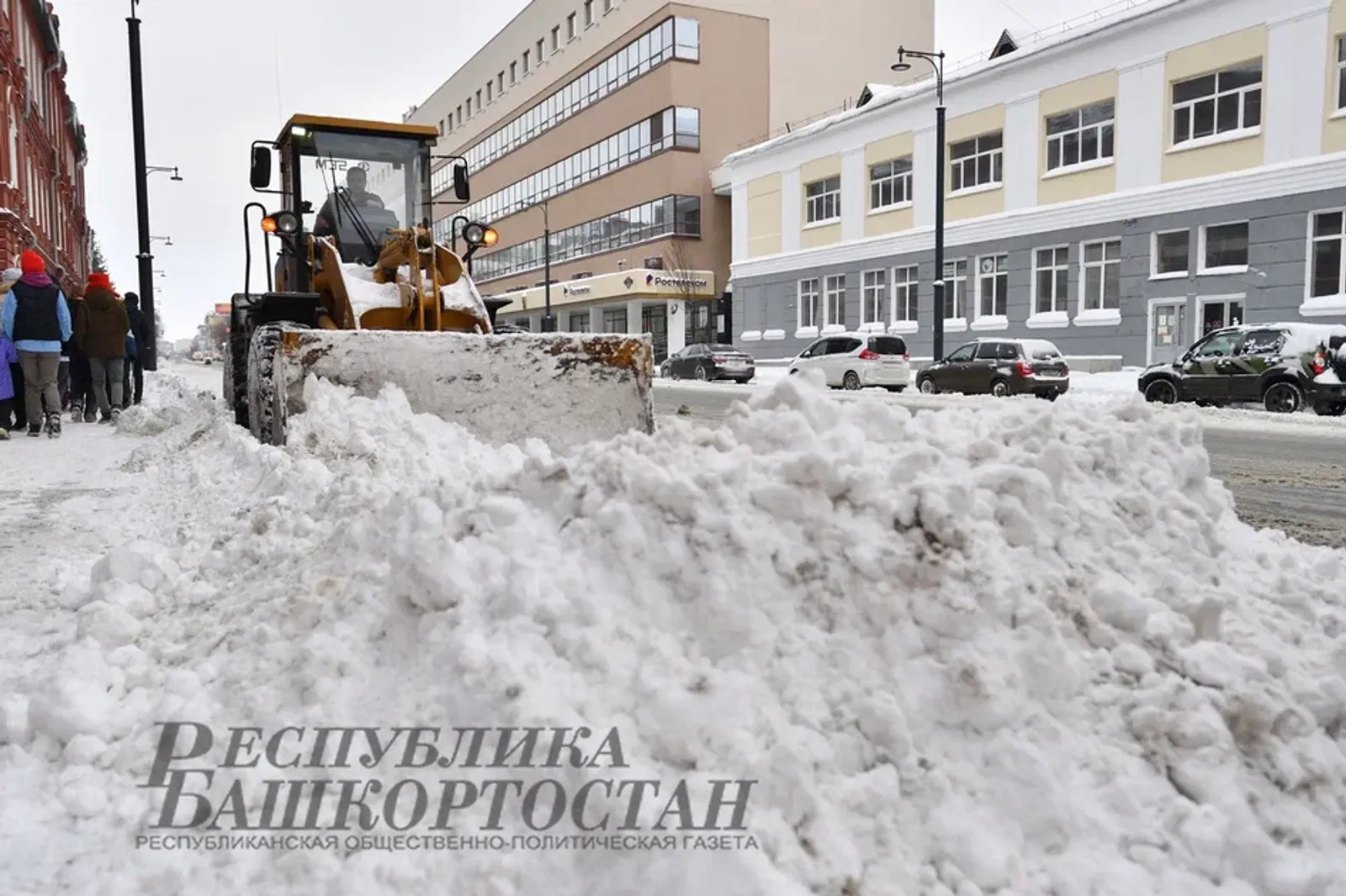 Мэр Уфы пообещал предоставить жильё коммунальщикам